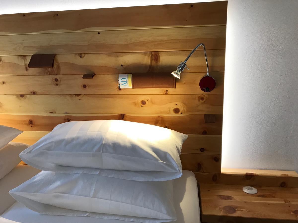 Burggarten Appartements Neuleiningen Ngoại thất bức ảnh