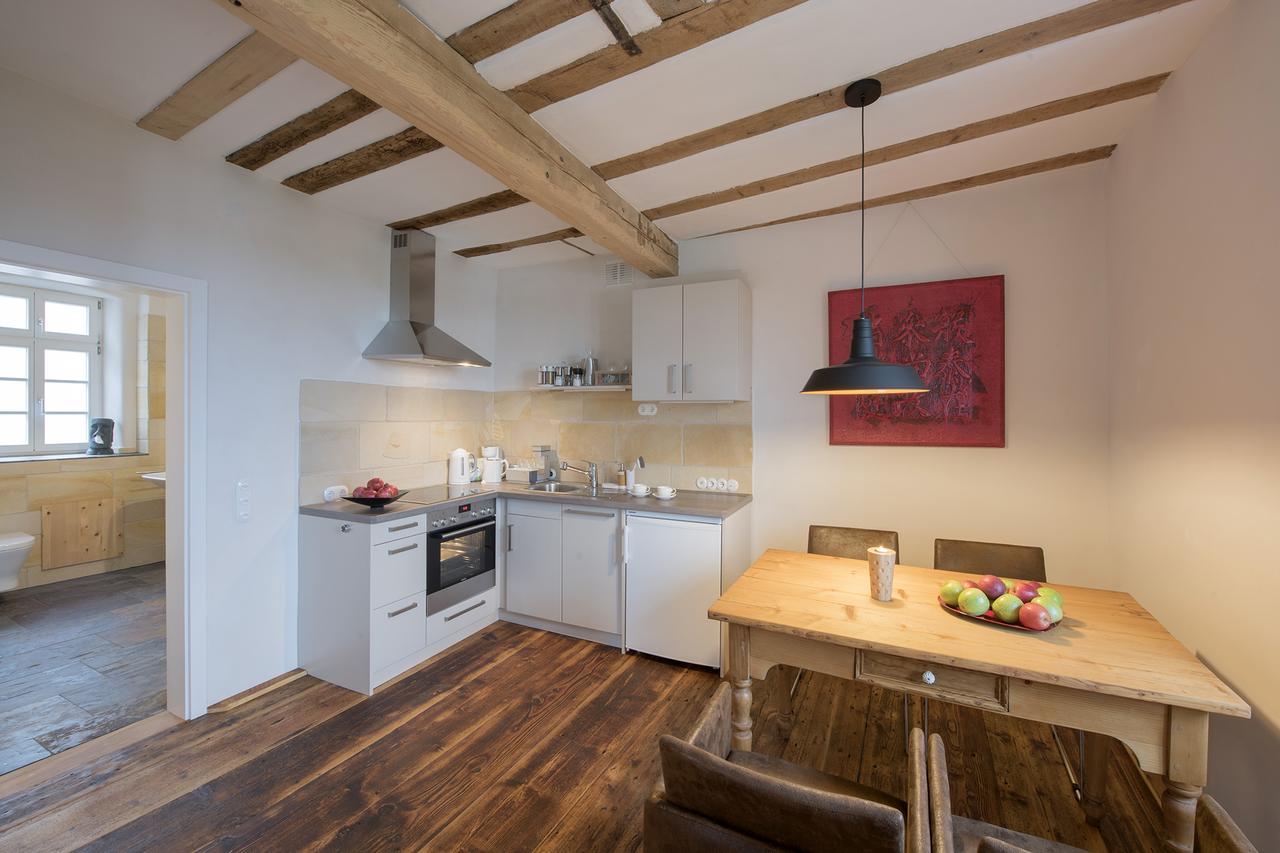 Burggarten Appartements Neuleiningen Ngoại thất bức ảnh
