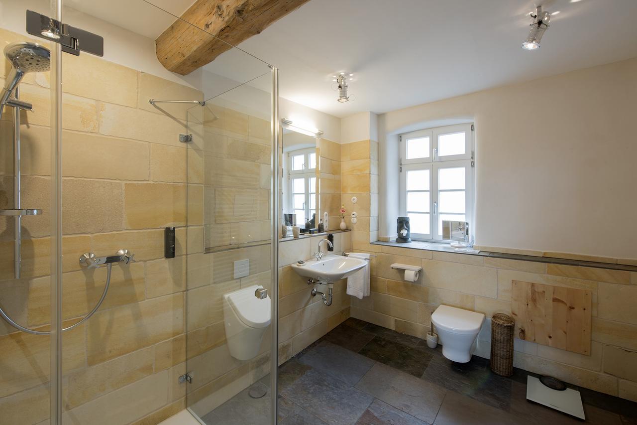 Burggarten Appartements Neuleiningen Ngoại thất bức ảnh