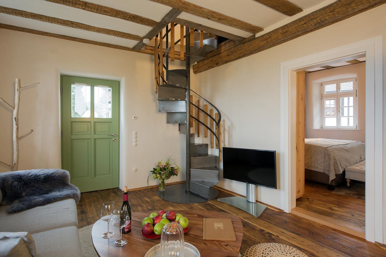 Burggarten Appartements Neuleiningen Ngoại thất bức ảnh